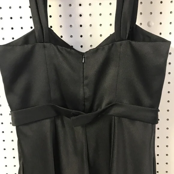 David's Bridal Black Bridesmaid Dress! Size 8! Style F14556 - Picture 5 of 6